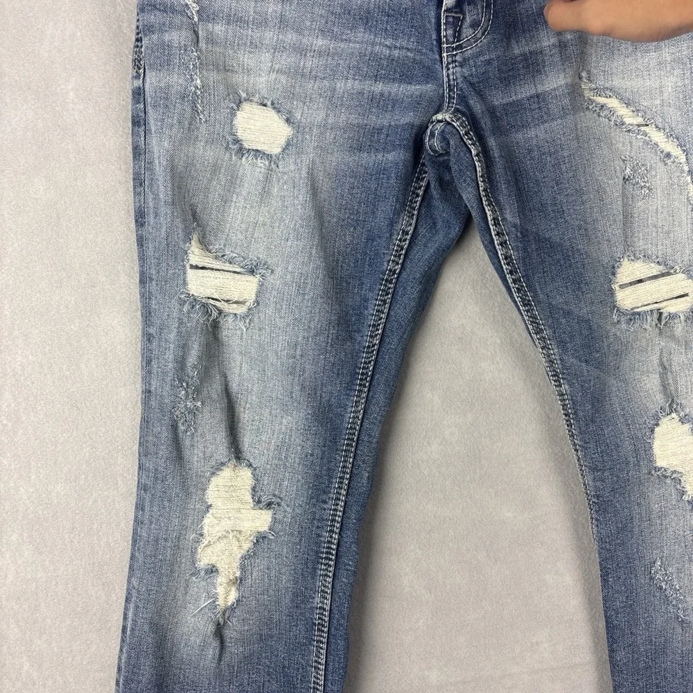 Buckle some stains